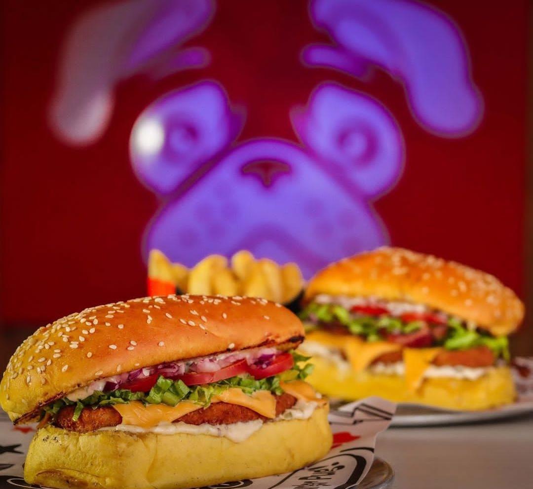 PUG DE POLLO