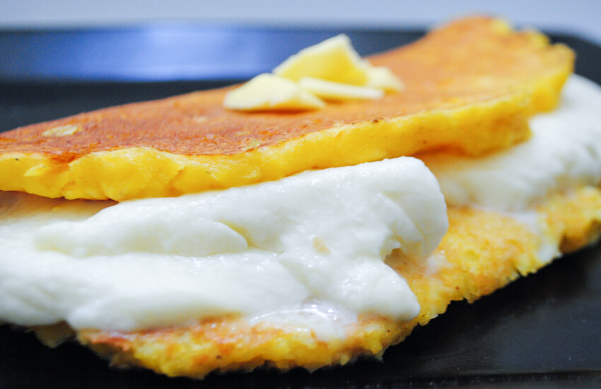 CACHAPA CON QUESO