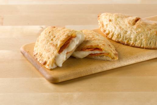 CALZONE DE PEPPERONI