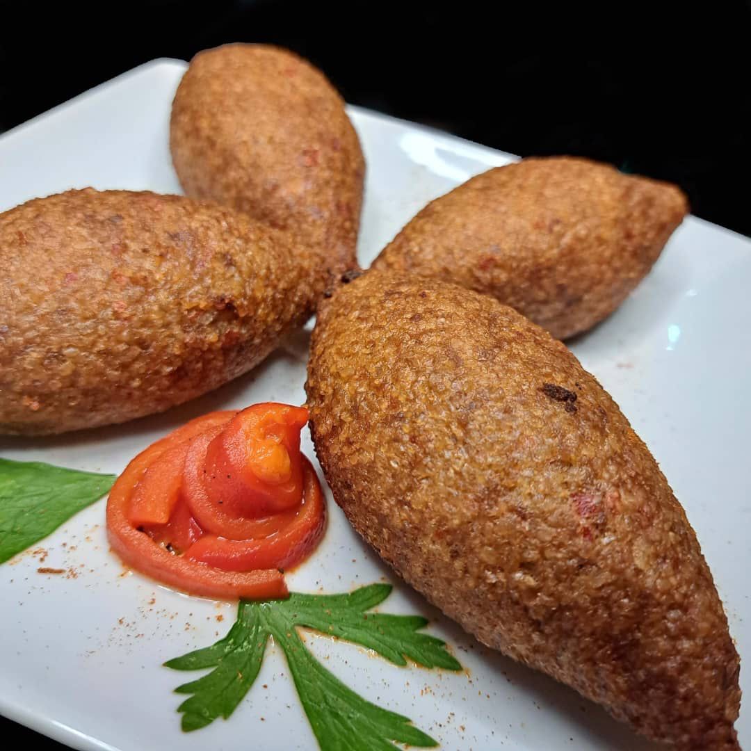 RACIÓN DE KIBBE FRITO