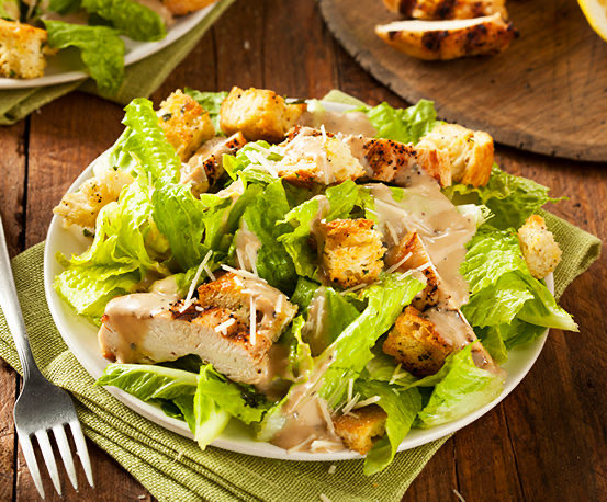 Ensalada Cesar con Pollo
