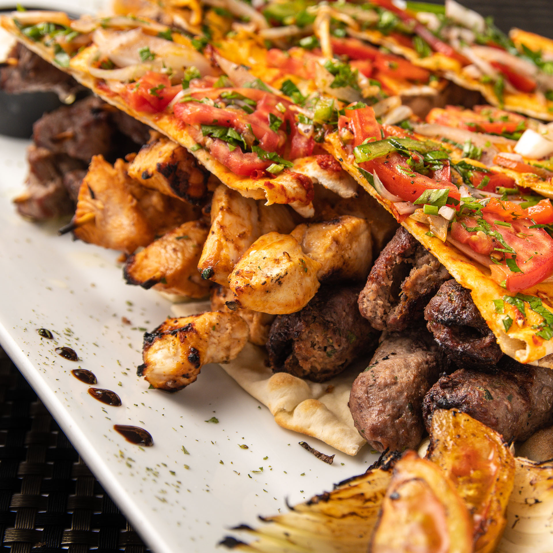 BROCHETAS MIXTAS