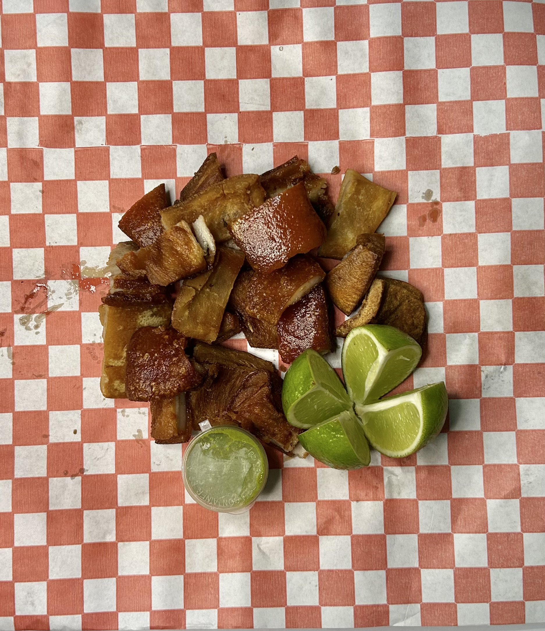 RACIÓN DE CHICHARRÓN TRADICIONAL