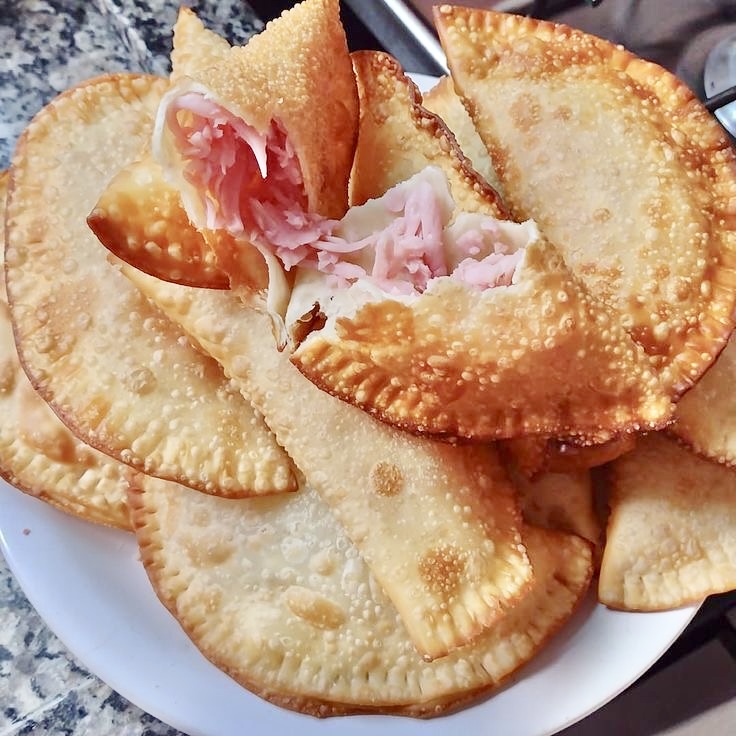 PASTELITOS DE JAMÓN Y QUESO