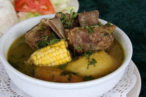 SOPA DE COSTILLAS